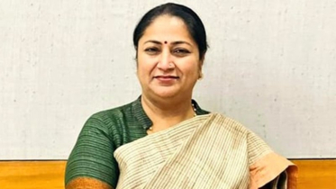 নিজ বাসভবনে হামলার শিকার দিল্লির মুখ্যমন্ত্রী রেখা গুপ্তা