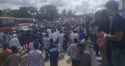 পটিয়া থানার ওসির অপসারণের দাবিতে উত্তাল রাজপথ, সেনা মোতায়েন