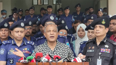 নির্বাচনের আগে সব অবৈধ অস্ত্র উদ্ধার করা হবে : স্বরাষ্ট্র উপদেষ্টা