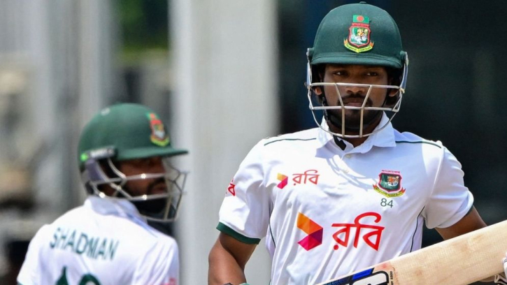 শান্ত ফিরলেন এক অঙ্কে, ফিফটি হলো না সাদমানেরও শান্ত ফিরলেন এক অঙ্কে, ফিফটি হলো না সাদমানেরও