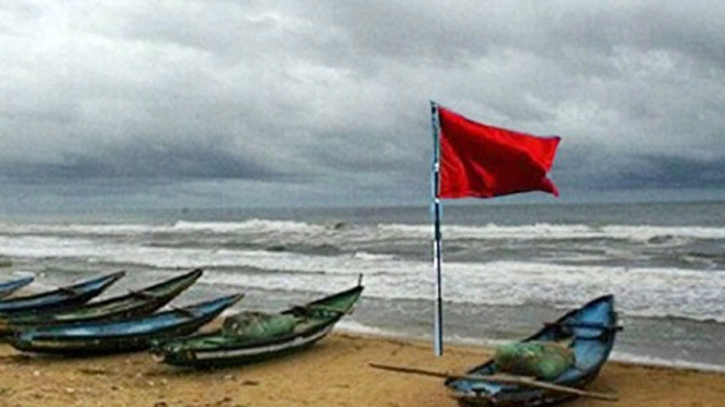 সাগরে লঘুচাপ, সমুদ্রবন্দরে ৩ নম্বর সতর্ক সংকেত সাগরে লঘুচাপ, সমুদ্রবন্দরে ৩ নম্বর সতর্ক সংকেত