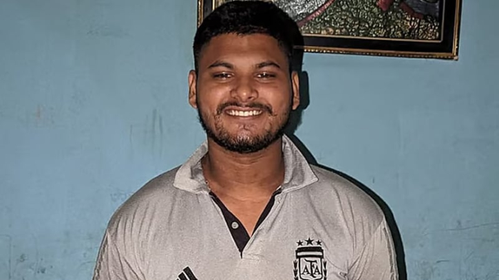 চট্টগ্রামে যুবদলের দু’পক্ষের গোলাগুলিতে ছাত্রদল কর্মী নিহত চট্টগ্রামে যুবদলের দু’পক্ষের গোলাগুলিতে ছাত্রদল কর্মী নিহত