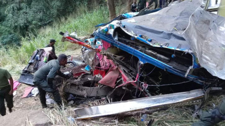 শ্রীলঙ্কায় বাস দুর্ঘটনায় নিহত ১৫ শ্রীলঙ্কায় বাস দুর্ঘটনায় নিহত ১৫