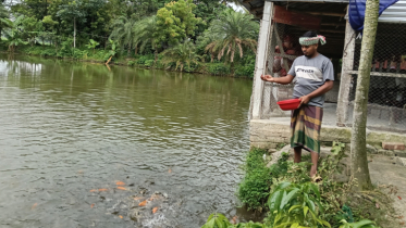 শারীরিক প্রতিবন্ধকতা জয় করে সফল উদ্যোক্তা ইসলাম রহমান