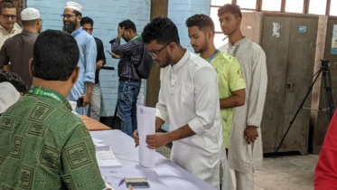 জাকসু নির্বাচনের ভোটগ্রহণ শুরু