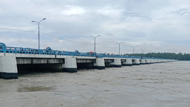 তিস্তার পানি বিপৎসীমা ছুঁইছুঁই, খোলা হয়েছে ৪৪ জলকপাট