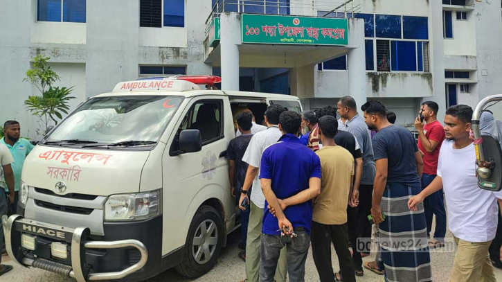 গোপালগঞ্জে বাসের ধাক্কায় ৪ ইজিবাইক যাত্রী নিহত