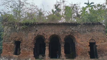 বিলীনের পথে ৩০০ বছরের নোয়ানী  জমিদার বাড়ির ব্রহ্মময়ী কালী মন্দির