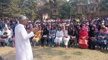 তরুণদের ভোটব্যাংক নয়-  অনিন্দ্য ইসলাম অমিত