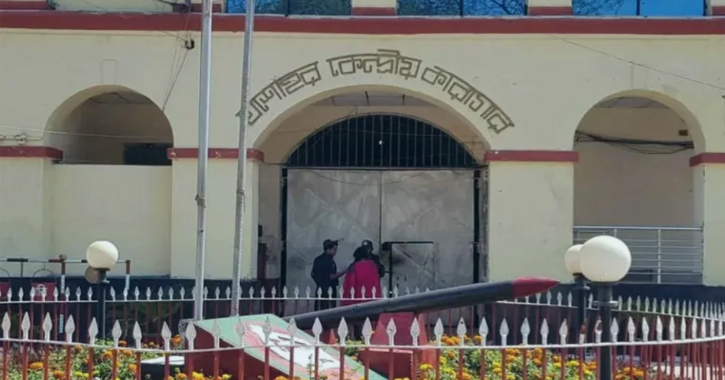 যশোর কারাগারে পোস্টাল ব্যালটে ভোট দিলেন একশ’ বন্দি