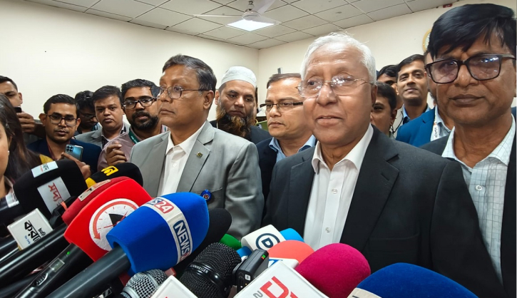 বিএনপি ২০৯ ও জামায়াত ৬৮ আসনে জয়ী