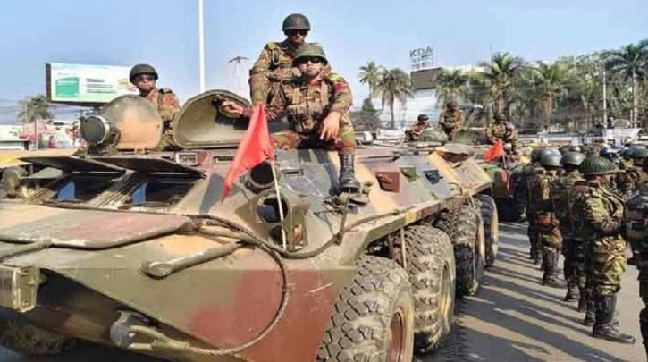 খুলনায় আইনশৃঙ্খলা রক্ষায় সেনা ও নৌবাহিনীসহ সাড়ে ১৮ হাজার সদস্য