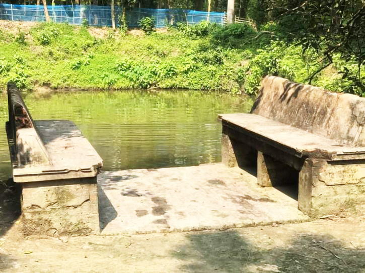 চৌগাছার যাত্রাপুরের একরত্ন মন্দির