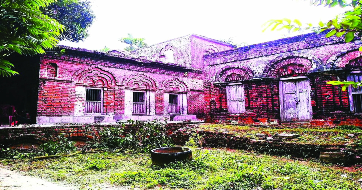 চৌগাছায় ‘ইতিহাস ও ইন্দো-ইউরোপীয়  স্থাপত্যের এক বিরল নিদর্শন’