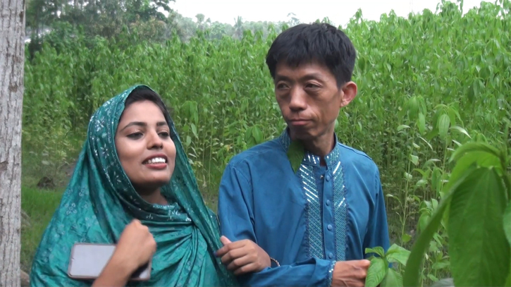 হৃদয়ের টানে ধর্ম বদলে, দেশ বদলে  যশোরের ঘরেই চীনা জামাই