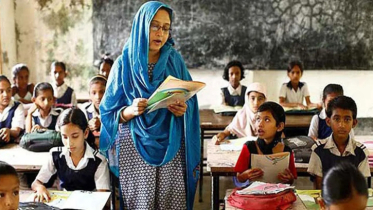 সরকারি প্রাথমিক শিক্ষক বদলির ক্ষমতা পাচ্ছেন ডিসি-ইউএনওরা