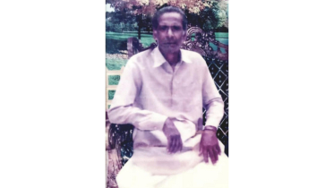 কুয়াশা ভেজা রাতের যাত্রা মঞ্চে এক  নক্ষত্রের নাম বলাই চন্দ্র সরকার 