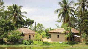 কুটির, উঠোন আর জীবনযাপনের এক বাস্তব চিত্র