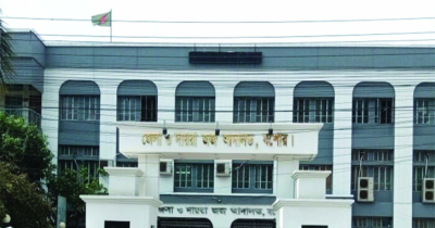 যশোরে ভারপ্রাপ্ত জেলা জজের ওপর আইনজীবীদের অনাস্থা, আদালত মুলতবি যশোরে ভারপ্রাপ্ত জেলা জজের ওপর আইনজীবীদের অনাস্থা, আদালত মুলতবি