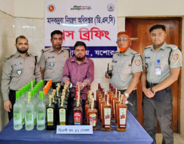 যশোরে  ৫২ বোতল বিদেশি মদসহ গ্রেপ্তার ১