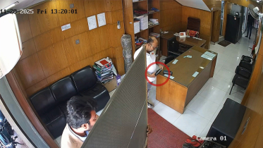 ’আকিজ রিসোর্সের’ পিছু ছাড়ছে না বিতর্ক, এবার কর্মকর্তার অবৈধ পিস্তল প্রদর্শন