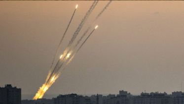 ইসরায়েলি সামরিক ঘাঁটিতে রকেট হামলা