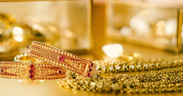 আবারও স্বর্ণের দাম বৃদ্ধি, ভরি ২ লাখ ৭৭ হাজার ছাড়াল