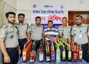 যশোরে ৮৮ বোতল বিদেশি মদসহ আটক ১