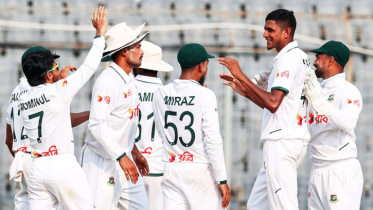 পাকিস্তানকে হোয়াইটওয়াশ করে নতুন ইতিহাস বাংলাদেশের পাকিস্তানকে হোয়াইটওয়াশ করে নতুন ইতিহাস বাংলাদেশের