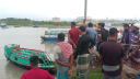 মোংলায় ট্রলার থেকে নদীতে পড়ে মাঝি নিখোঁজ