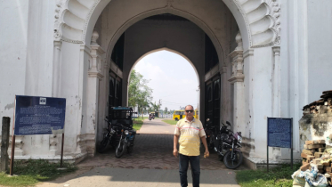 নবাবদের শহরে ইতিহাসের  খোঁজে একদিন