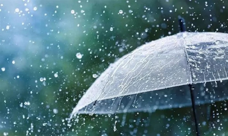 দেশের বিভিন্ন স্থানে বৃষ্টির সম্ভাবনা, কমতে পারে তাপমাত্রা