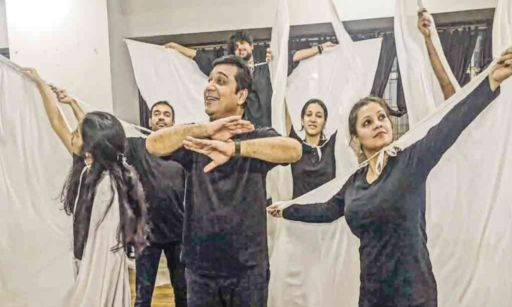 মঞ্চে আসছে ‘দুই পাখি ও নন্দিনী’