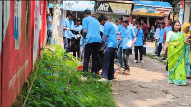 ডেঙ্গু প্রতিরোধে বাগেরহাটে শিক্ষার্থীদের পরিচ্ছন্নতা অভিযান ডেঙ্গু প্রতিরোধে বাগেরহাটে শিক্ষার্থীদের পরিচ্ছন্নতা অভিযান