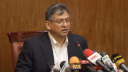 জমির বিরোধকে কেন্দ্র করে সালমান মুক্তাদিরের স্টুডিওতে হামলা জমির বিরোধকে কেন্দ্র করে সালমান মুক্তাদিরের স্টুডিওতে হামলা