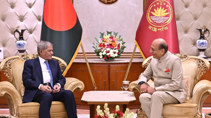 ভারতের সঙ্গে সম্পর্ক উন্নয়নে অমীমাংসিত ইস্যু সমাধানের আহ্বান রাষ্ট্রপতির